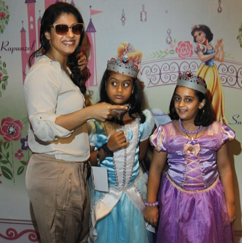 Spotted, Kajol And Her Princess Enjoy A Fairy Tale Day!
